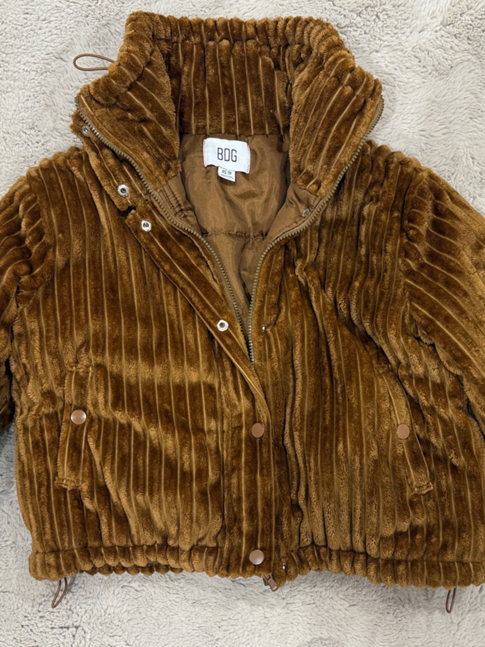 Cozy Ribbed Velvet Puff Jacket